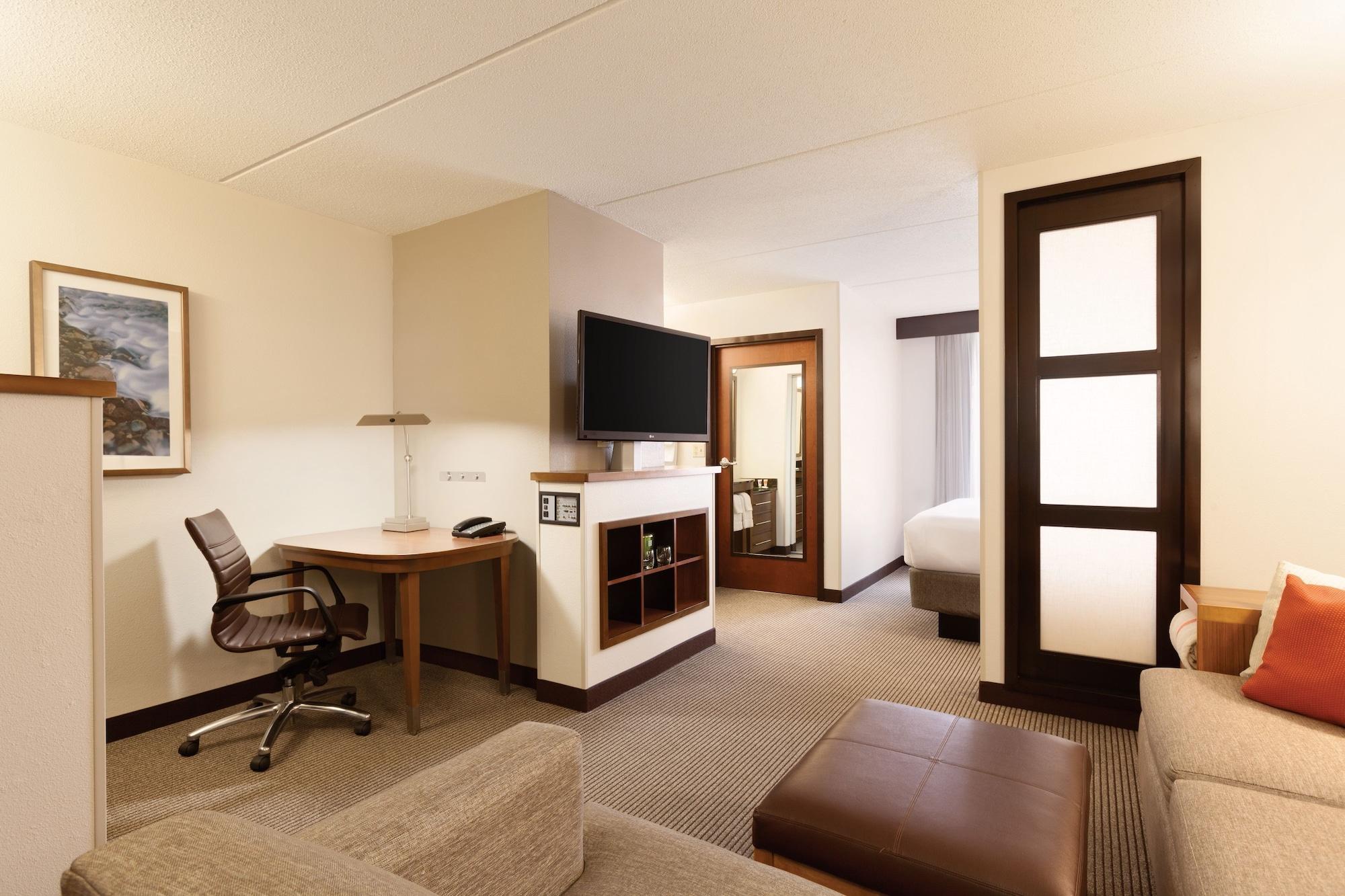 Hyatt Place Chantilly Dulles Airport South Exterior foto